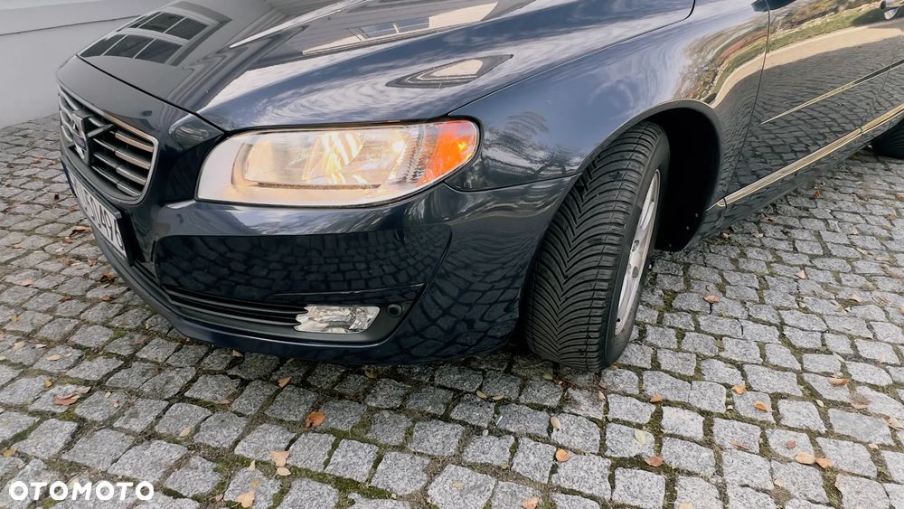 Volvo V70 D4 Kinetic - 9