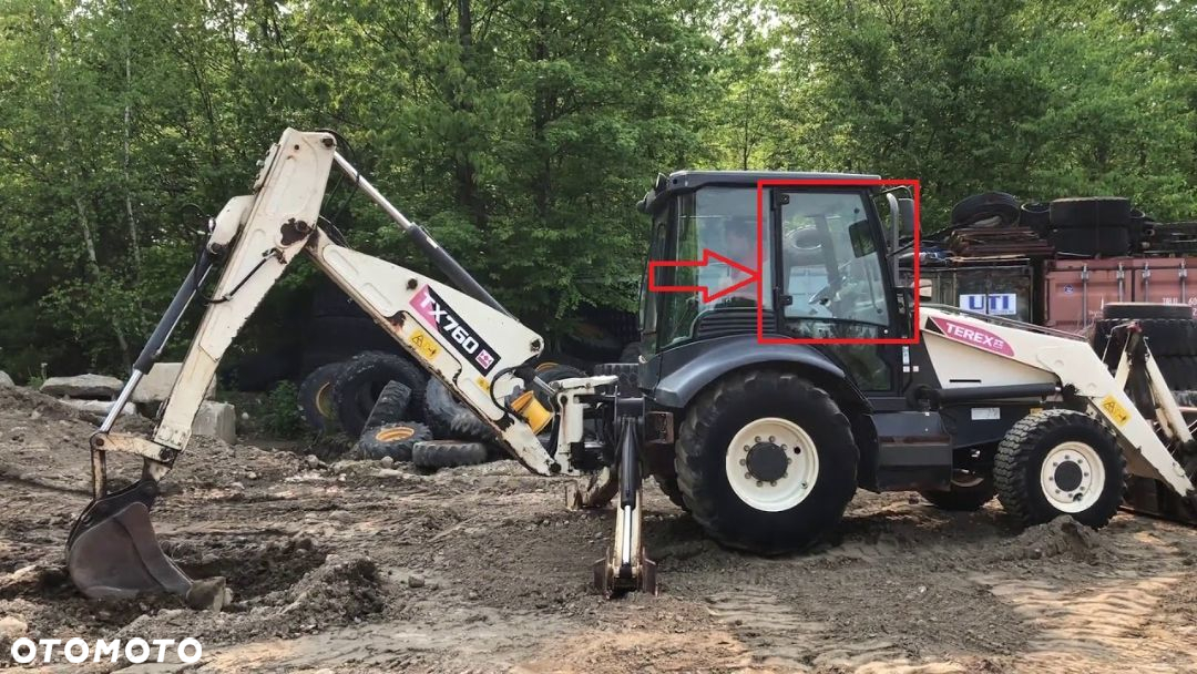 Szyba Szyby Terex, Case, Fermec DRZWI GÓRA L=P nr 93 - 3