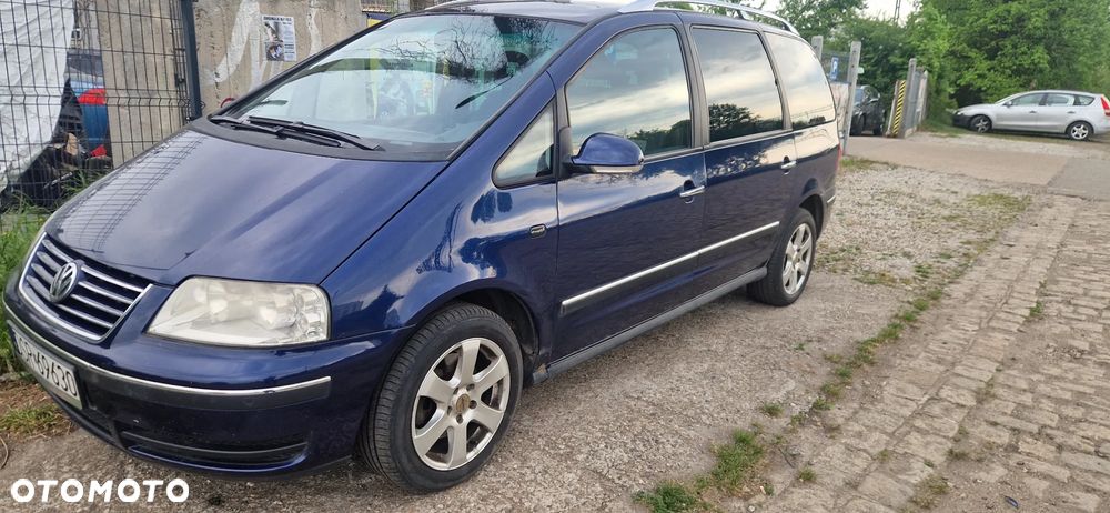 Volkswagen Sharan 2.0 TDI Highline - 2