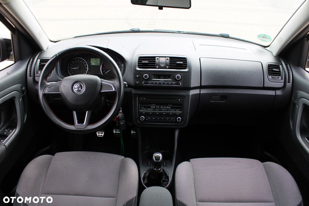 Skoda Roomster 1.6 TDI DPF Noire - 13