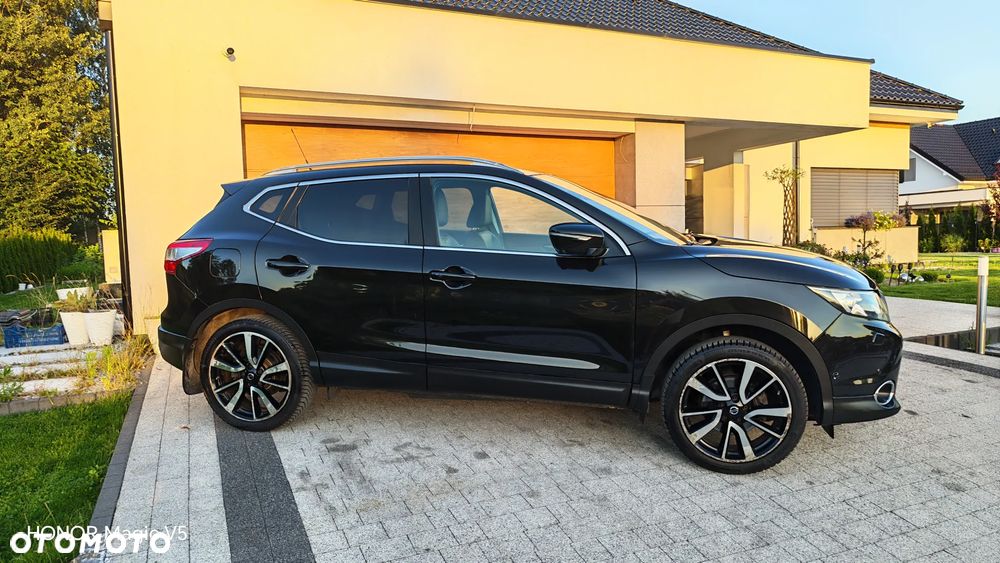 Nissan Qashqai 1.6 DCi Tekna+ - 29