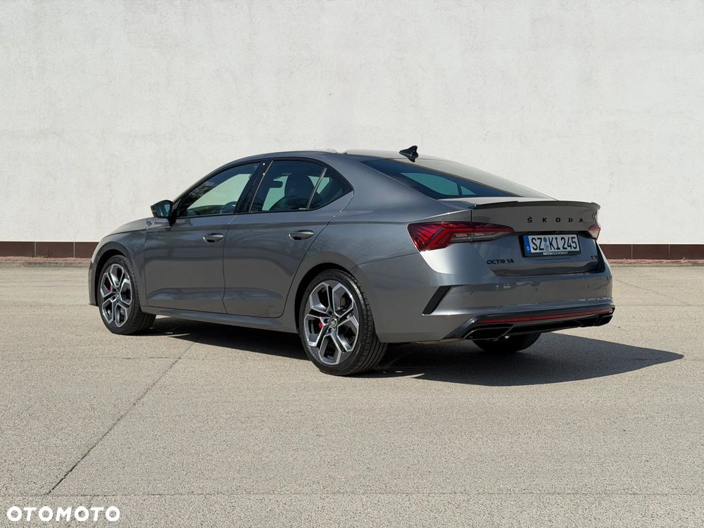 Skoda Octavia 2.0 TSI RS Challenge 245 DSG - 5