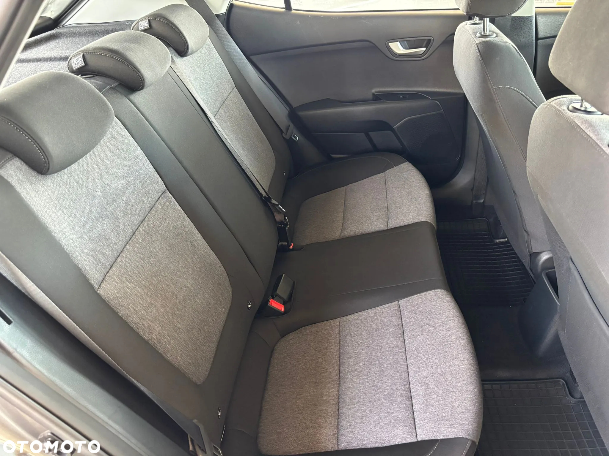Kia Stonic 1.0 T-GDI M - 15