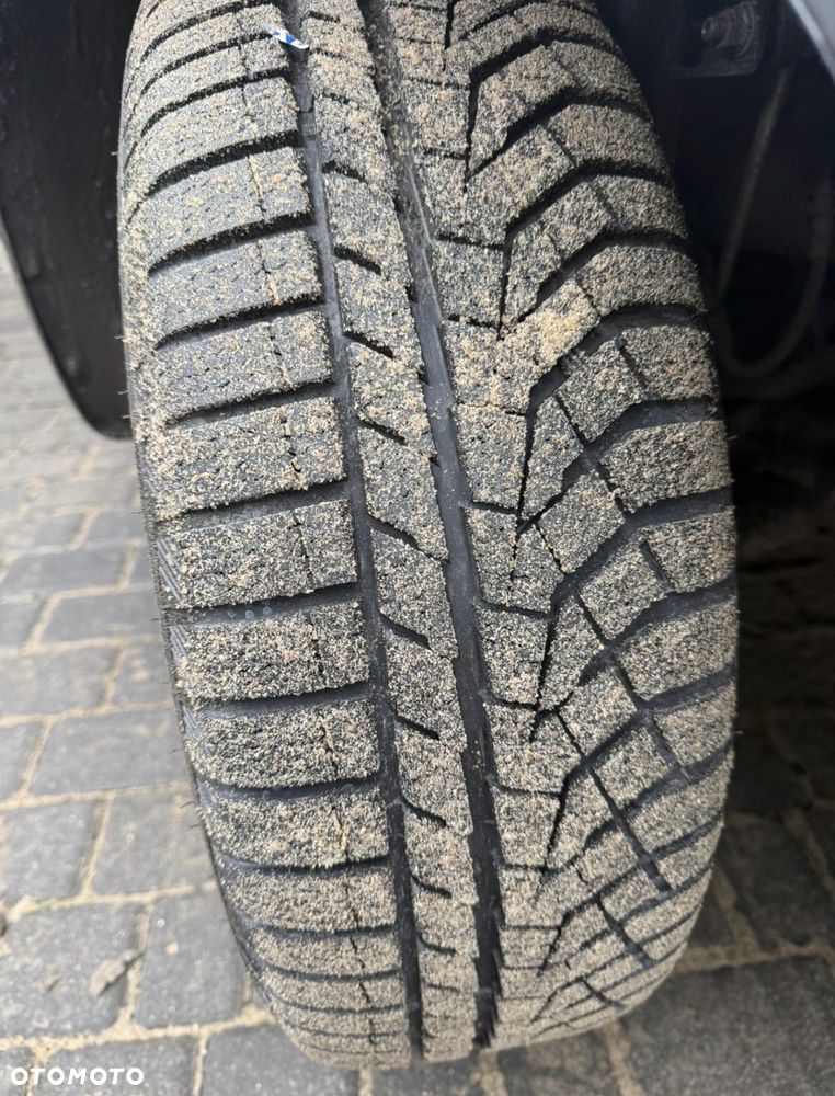 Volkswagen Multivan - 26