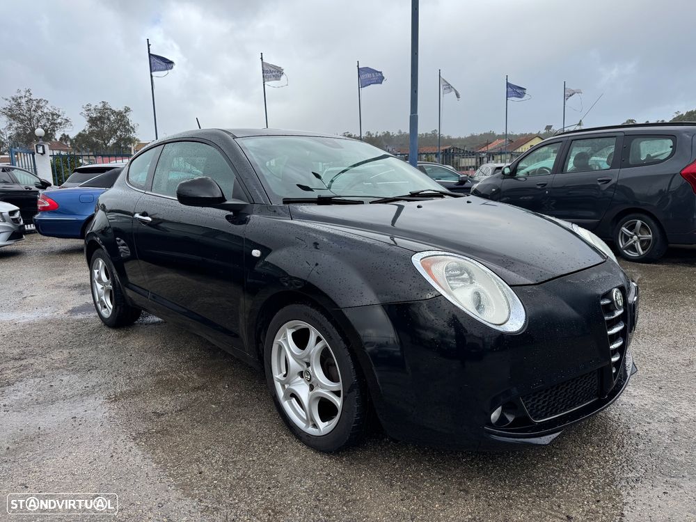 Alfa Romeo MiTo 1.4 MultiAir Distinctive - 1