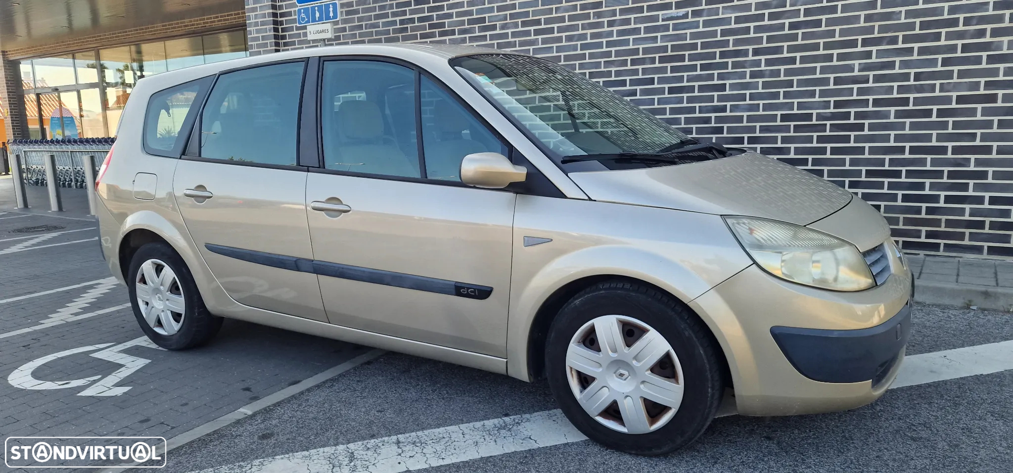Renault Grand Scénic 1.5 dCi Dynamique S 7L. - 5