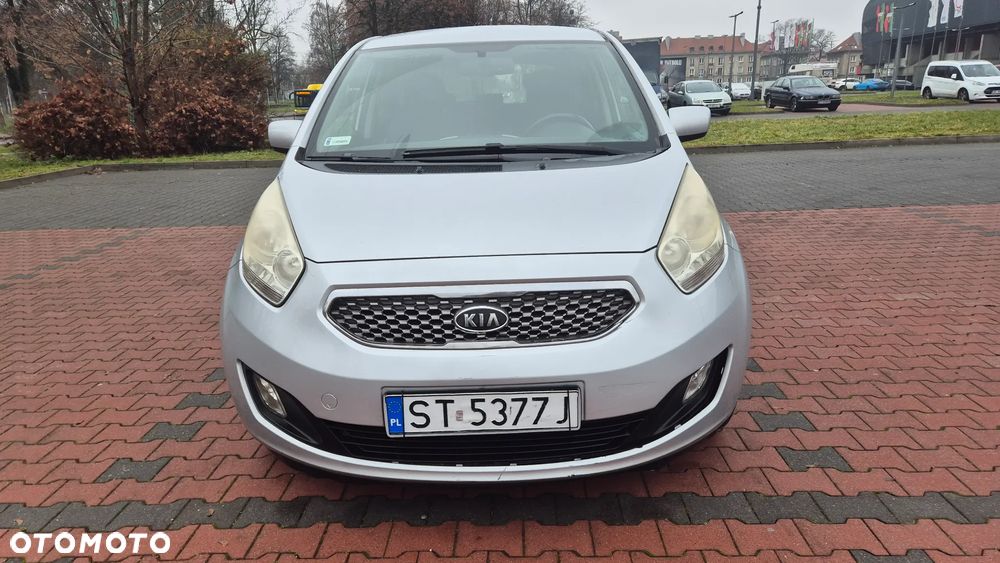 Kia Venga 1.4 CRDi L - 2