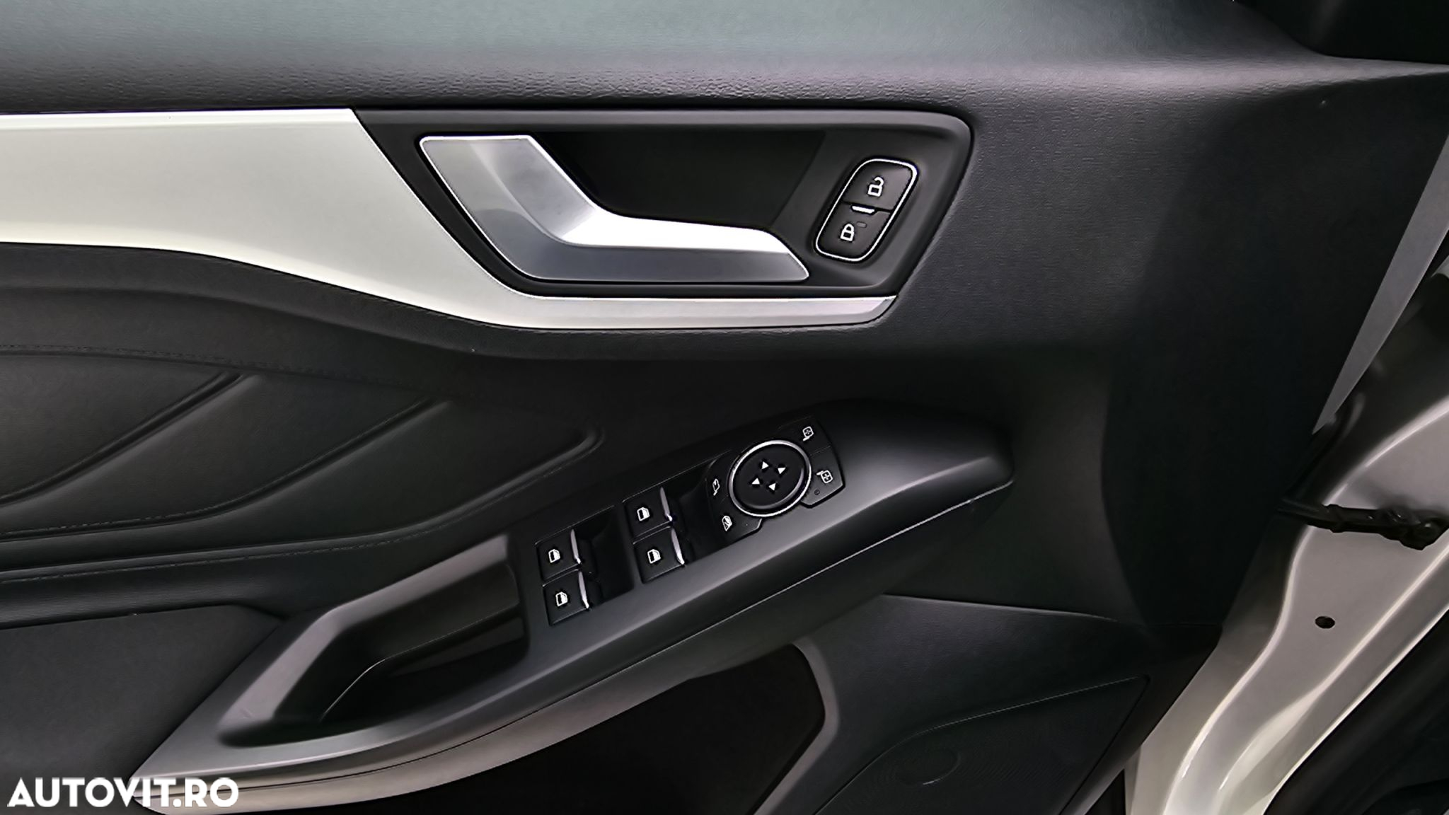 Ford Focus - 11