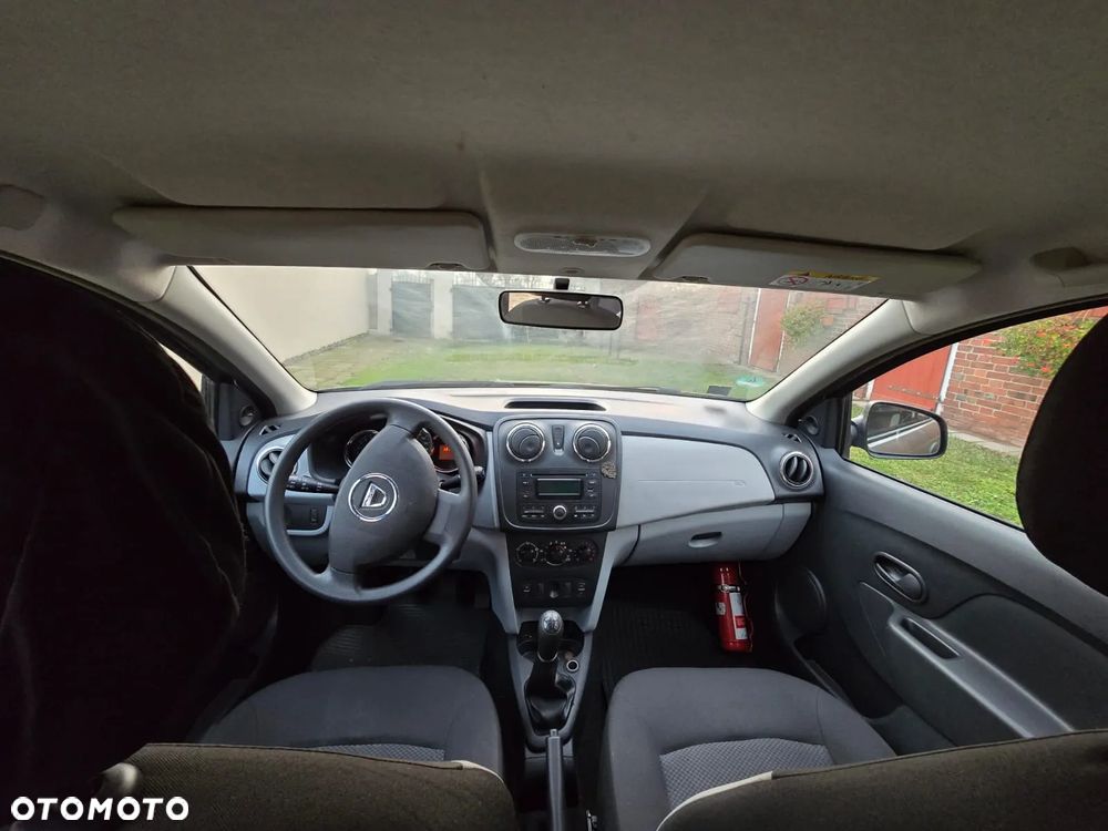 Dacia Sandero - 11