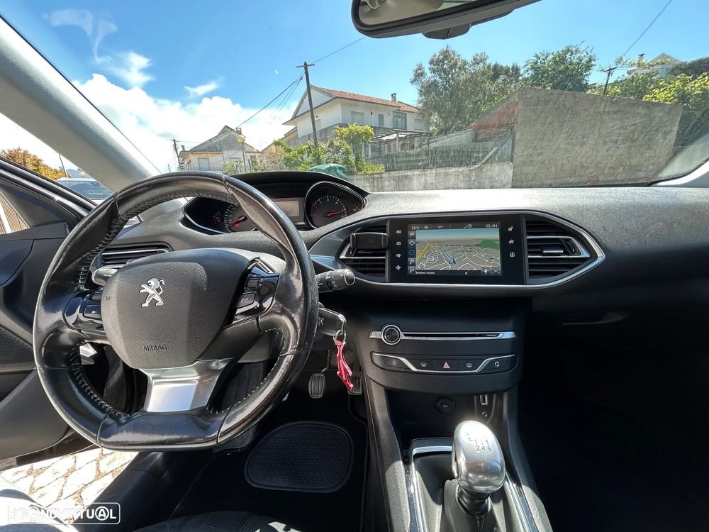 Peugeot 308 SW BlueHDi 120 Stop & Start Allure - 11