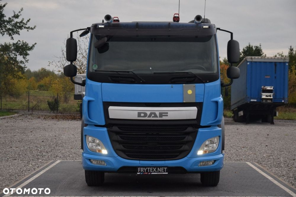 DAF CF440 - 2