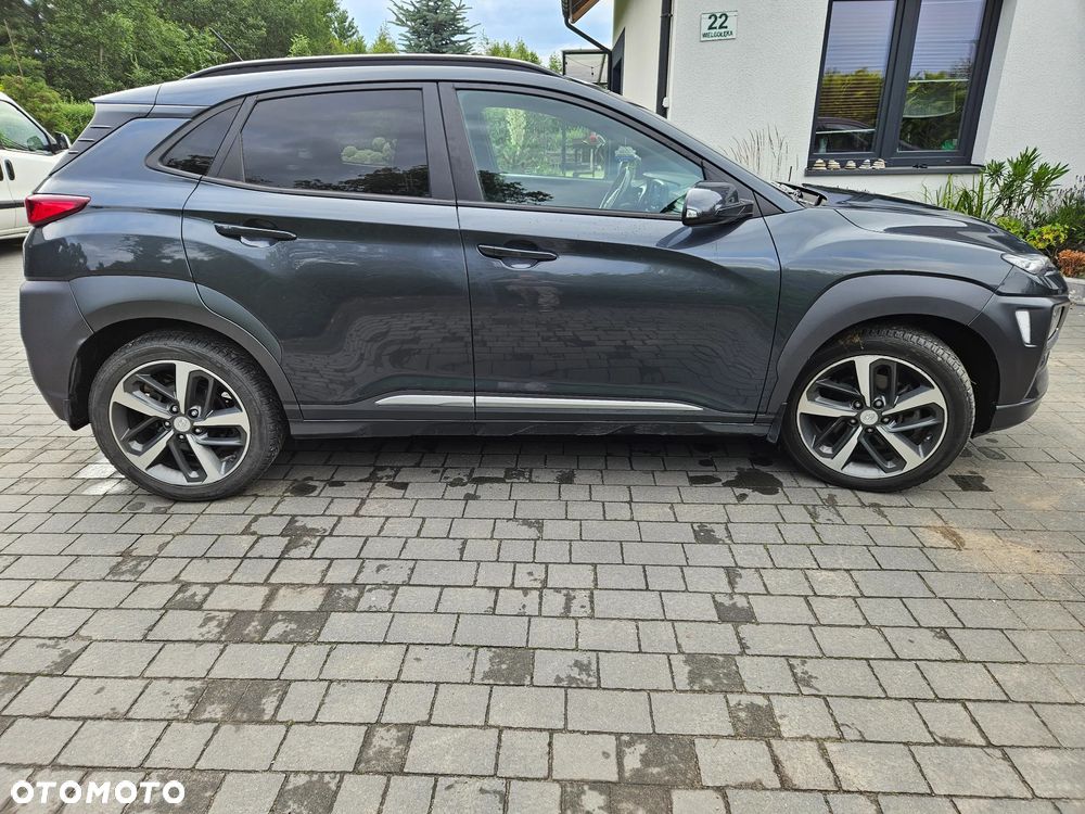 Hyundai Kona - 4