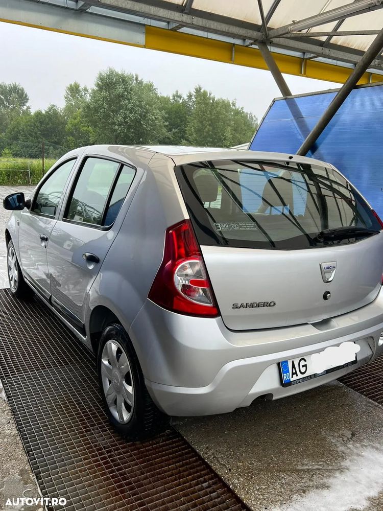 Dacia Sandero 1.6 MPI Preference - 6