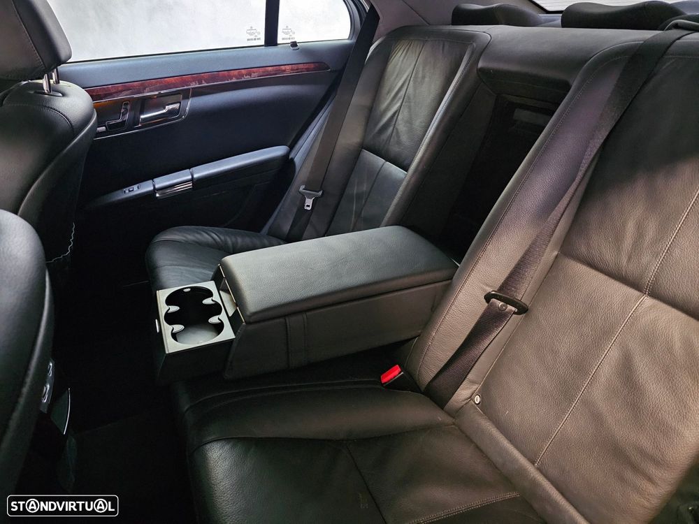 Mercedes-Benz S 320 CDI DPF 7G-TRONIC - 24