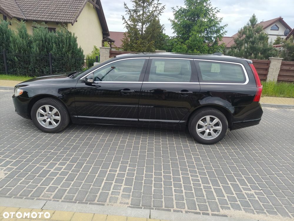Volvo V70 2.0D Momentum - 2
