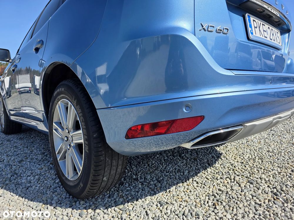 Volvo XC 60 D4 Geartronic Momentum - 13