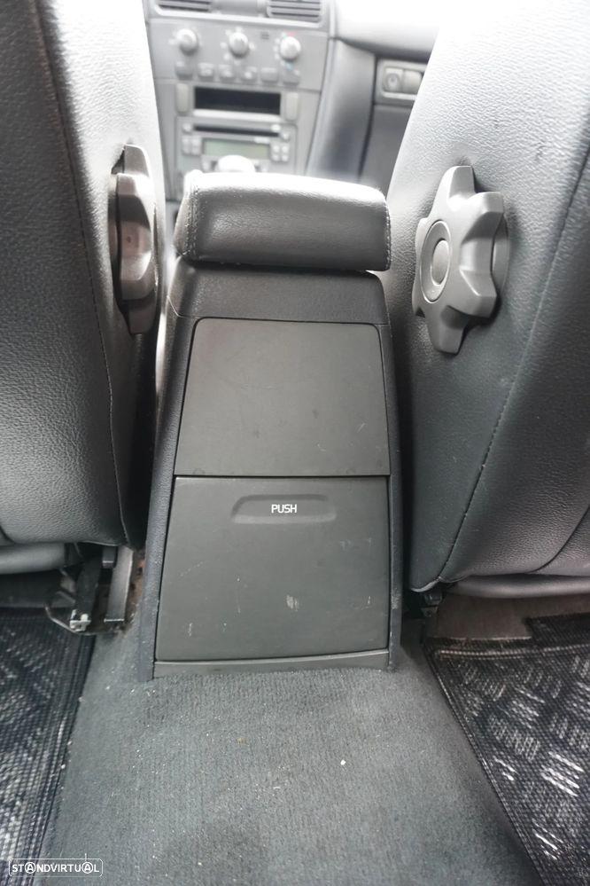 Volvo S40 1.9 D CR - 38