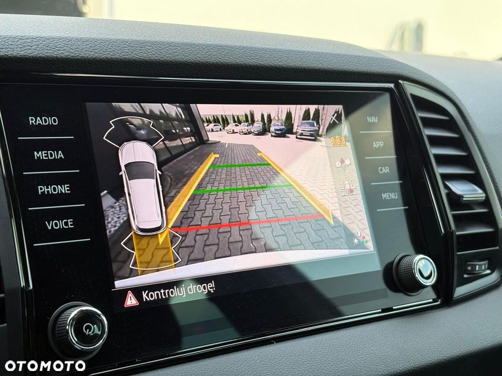 Skoda Karoq 1.5 TSI ACT Sportline DSG - 22