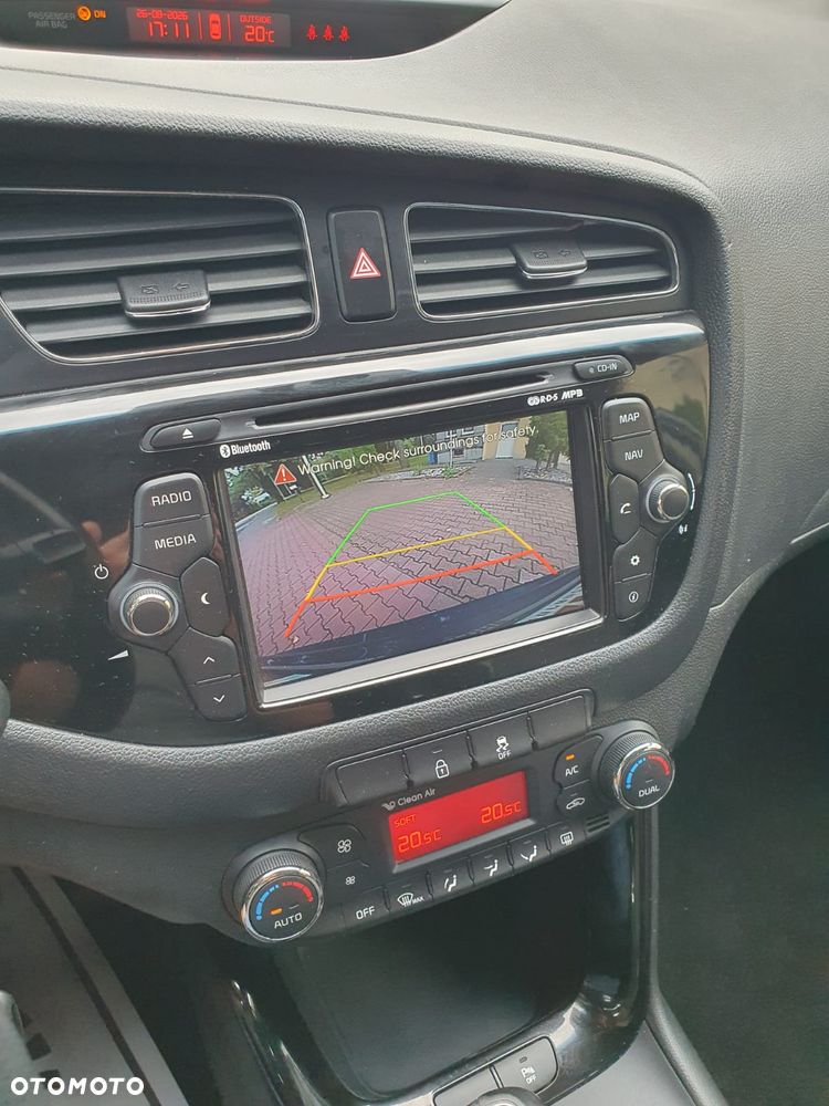 Kia Ceed 1.6 GDI XL - 10