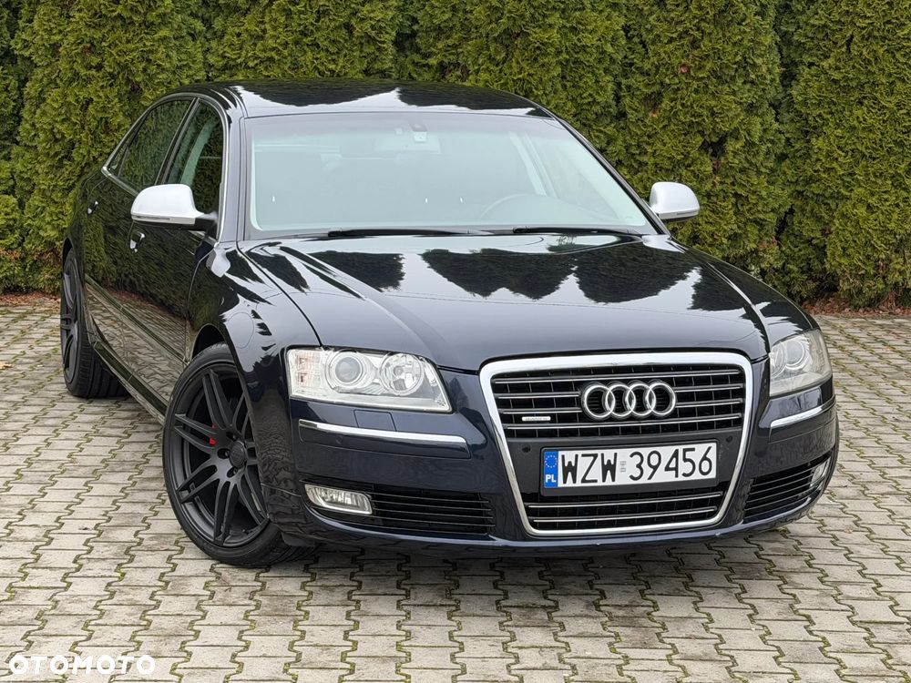 Audi A8 4.2 FSI L Quattro - 1