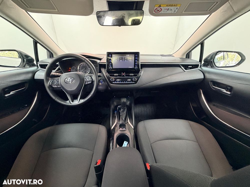 Toyota Corolla 1.8 HSD Business - 16