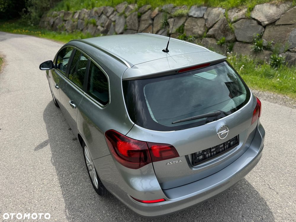 Opel Astra - 11