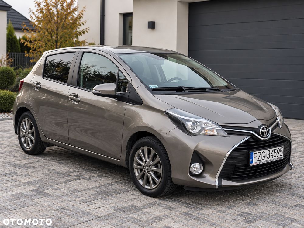 Toyota Yaris 2016 photo 3