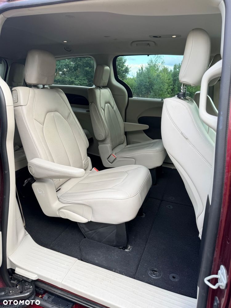 Chrysler Voyager - 10
