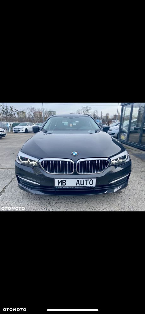 BMW Seria 5 520d Touring - 8