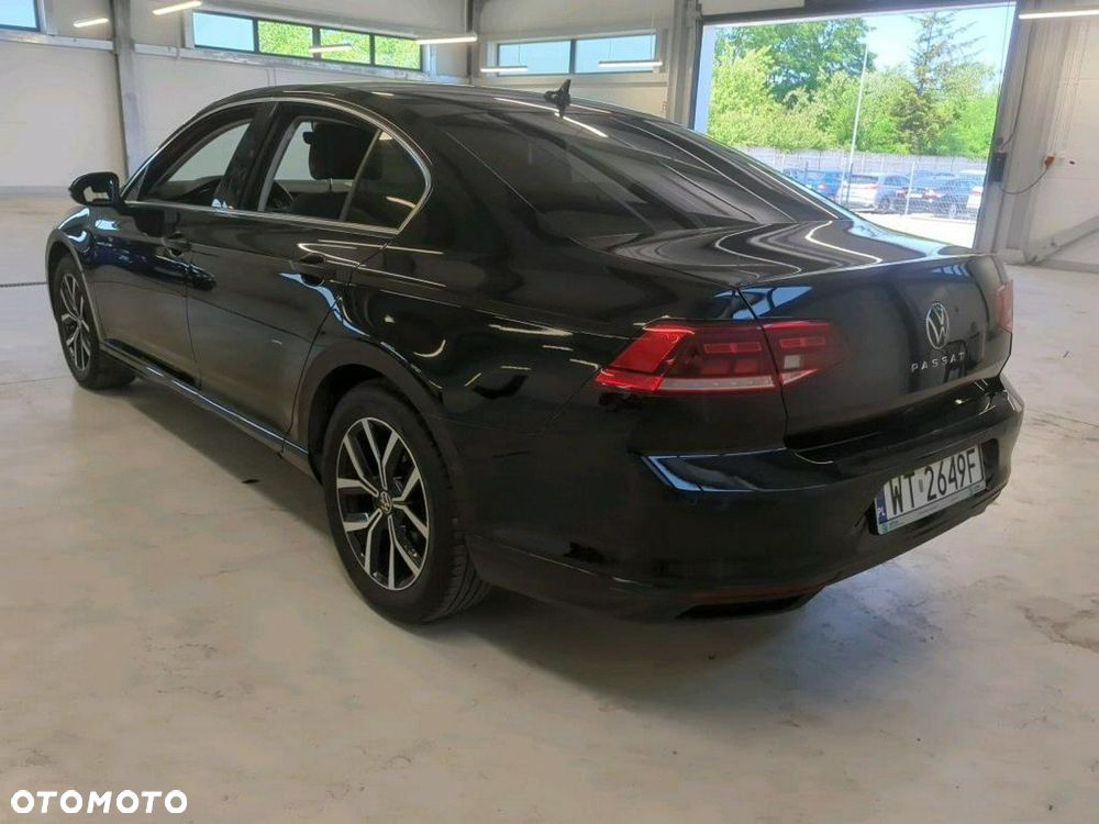 Volkswagen Passat 1.5 TSI EVO Business DSG - 4