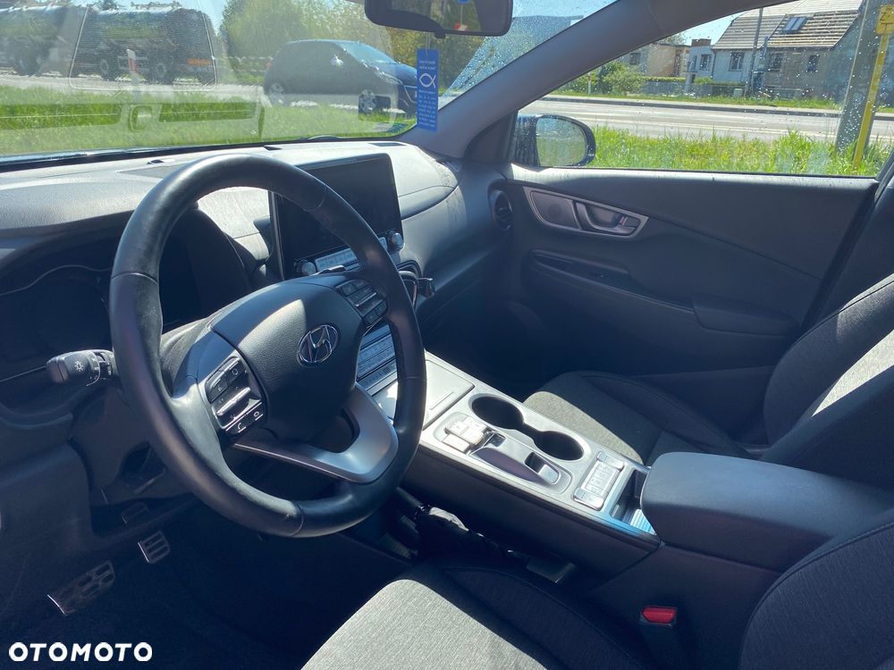 Hyundai Kona Electric 39kWh Premium - 11