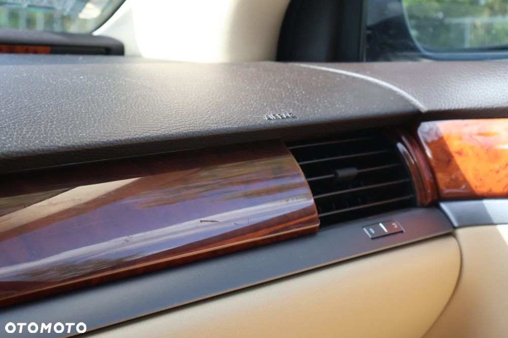 Volkswagen Phaeton 3.0 V6 TDI 4Mot (5 os.) - 16