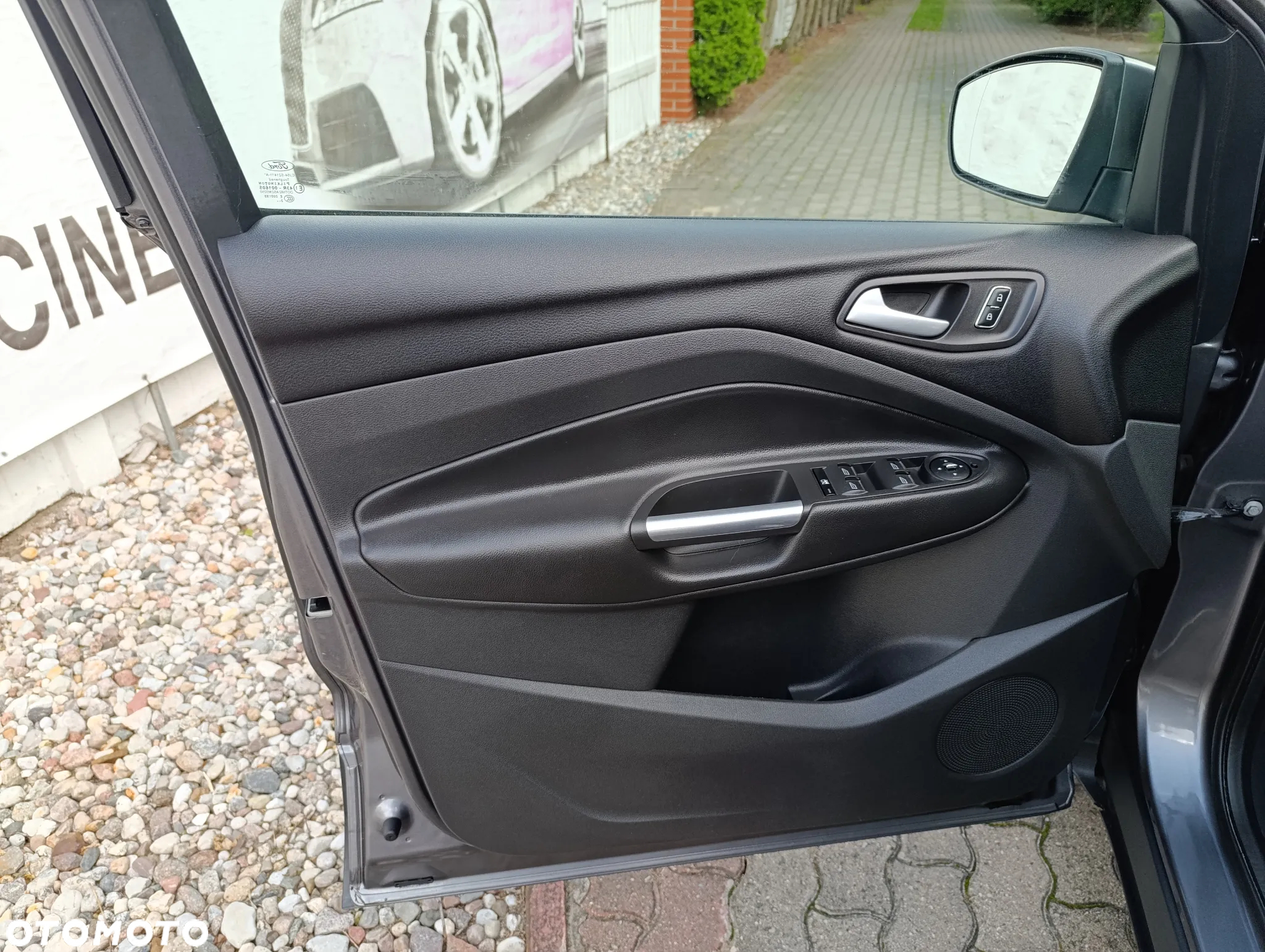 Ford Kuga 2.0 TDCi 2x4 Trend - 20