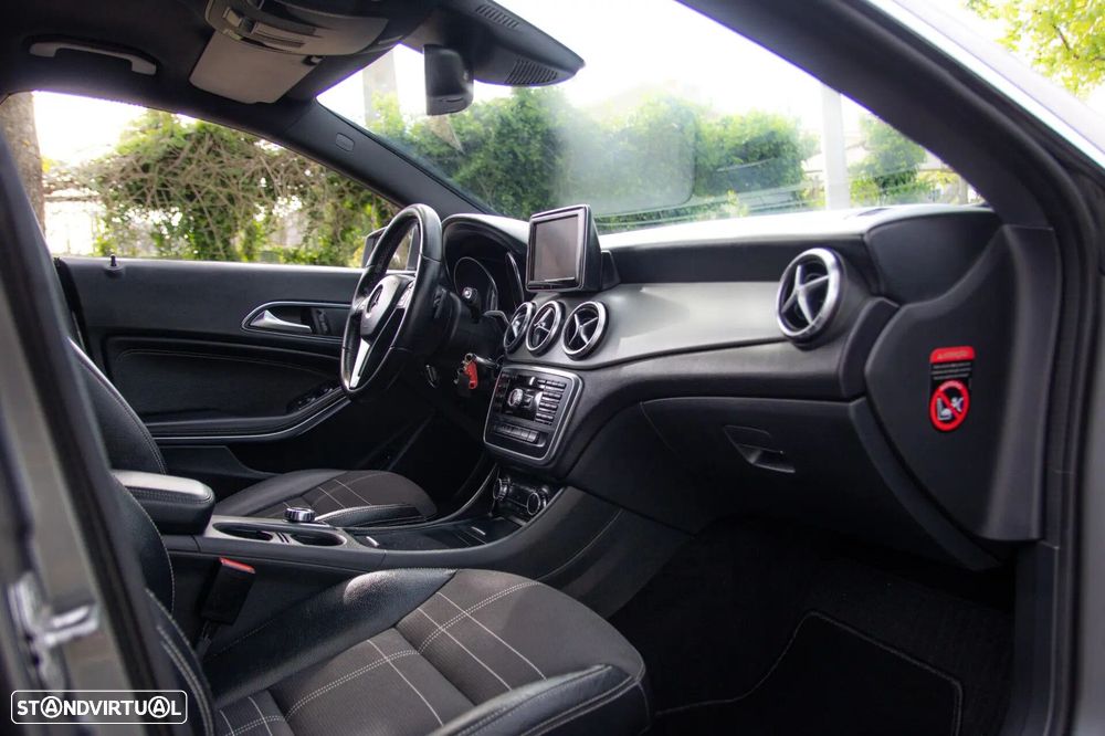 Mercedes-Benz CLA 220 CDI Urban Aut. - 40