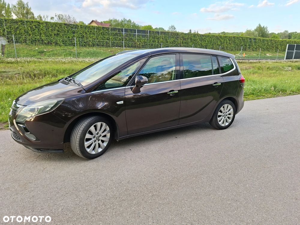Opel Zafira 2.0 CDTI Cosmo - 2
