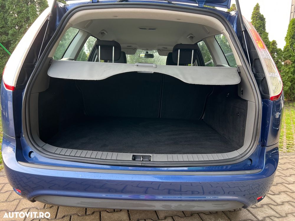 Ford Focus 1.6 TDCi Anniversary - 11