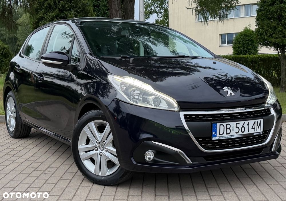 Peugeot 208 PureTech 82 Stop & Start Signature - 21
