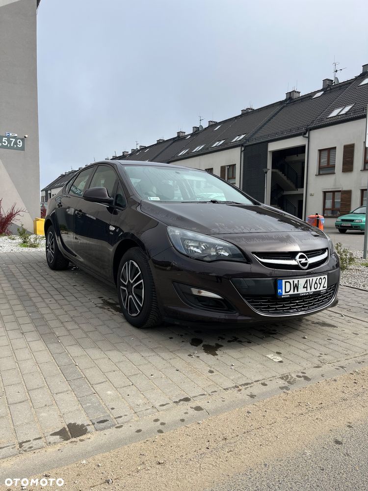 Opel Astra 1.6 Active - 1