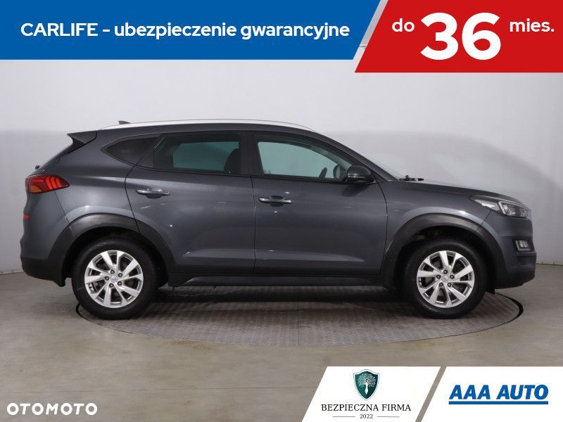 Hyundai Tucson - 8