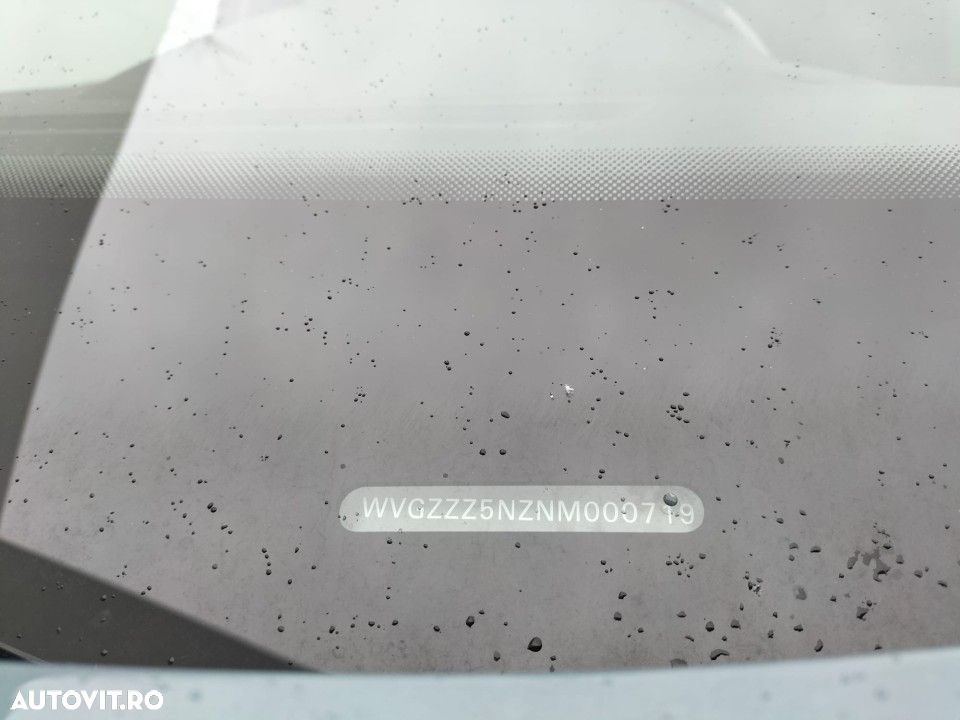 Volkswagen Tiguan - 12