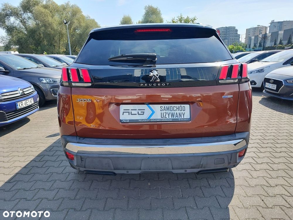 Peugeot 3008 1.2 PureTech Allure - 5