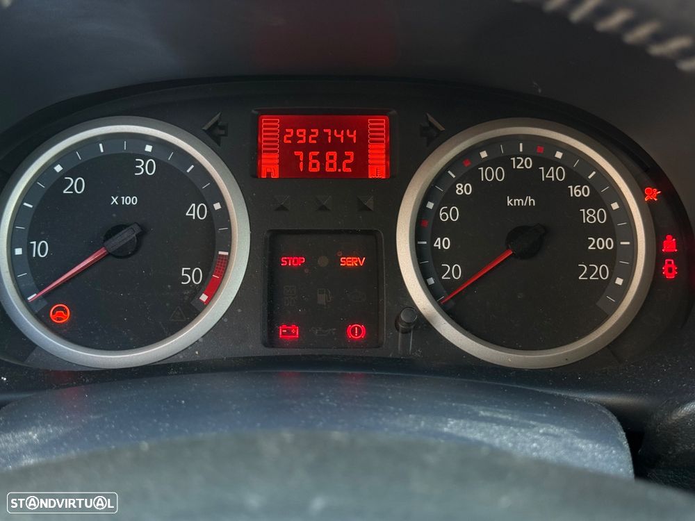 Renault Clio 1.5 dCi Confort Dynamique - 19