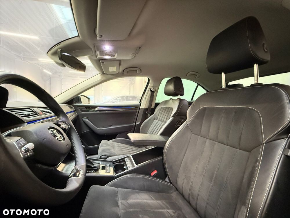 Skoda Superb 2.0 TSI Style DSG - 20