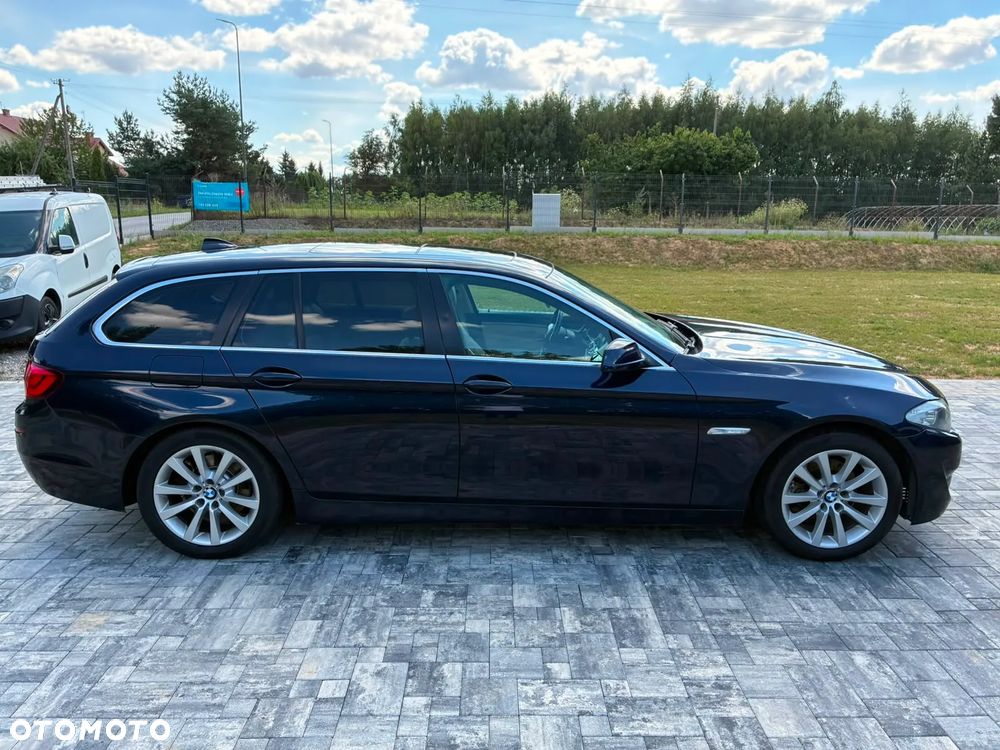 BMW Seria 5 520d - 22