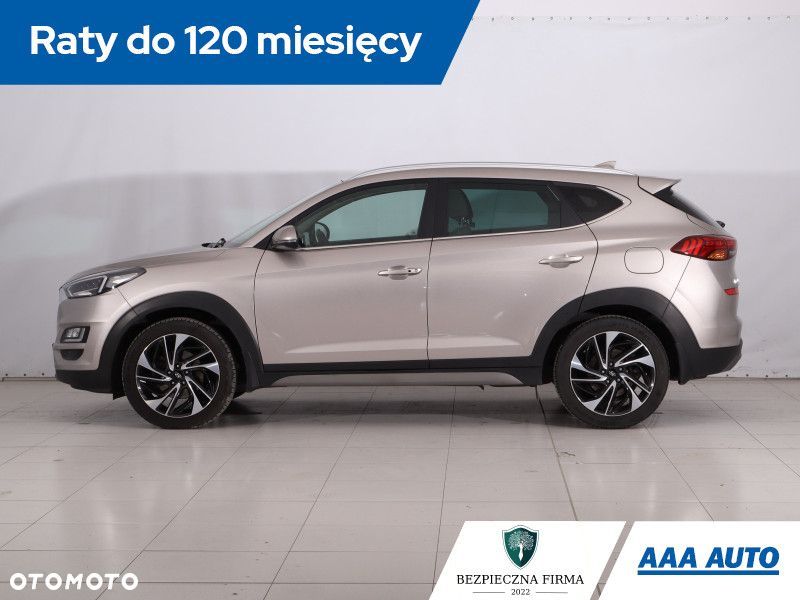 Hyundai Tucson - 4