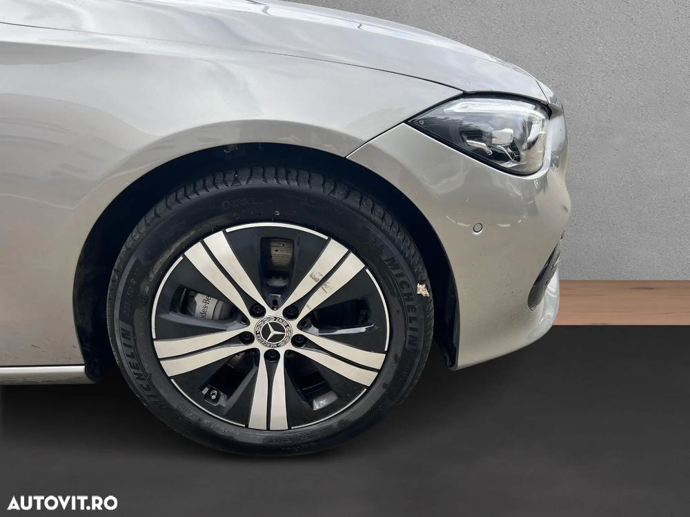 Mercedes-Benz C - 15