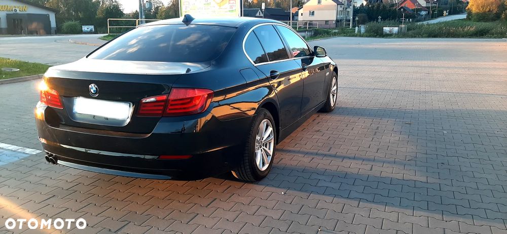 BMW Seria 5 520d - 6