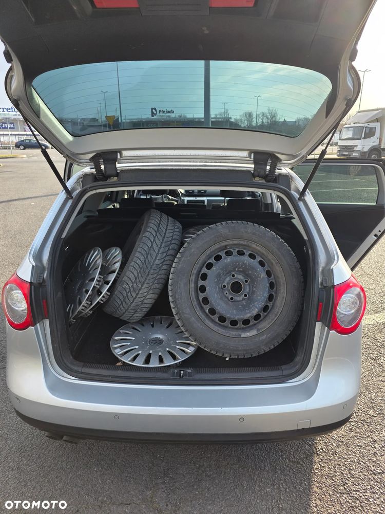 Volkswagen Passat 2.0 TDI DPF Comfortline - 6