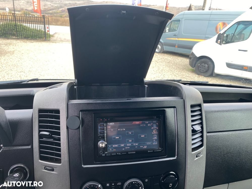 Mercedes-Benz SPRINTER - 22