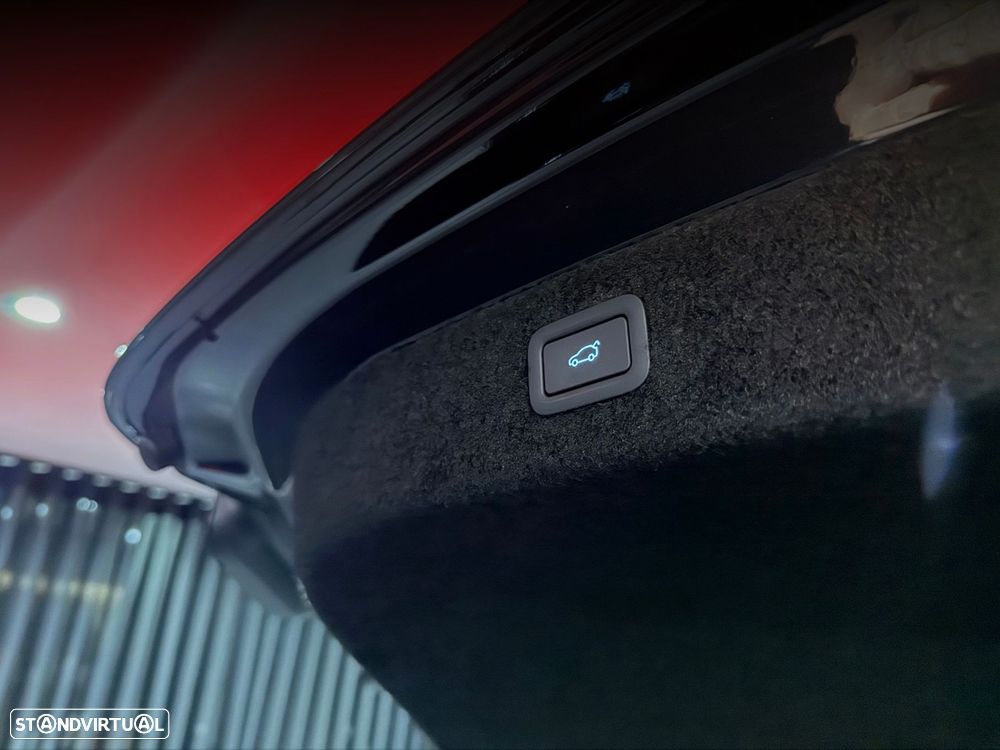 Xpeng P7i 86.2 kWh Long Range - 49